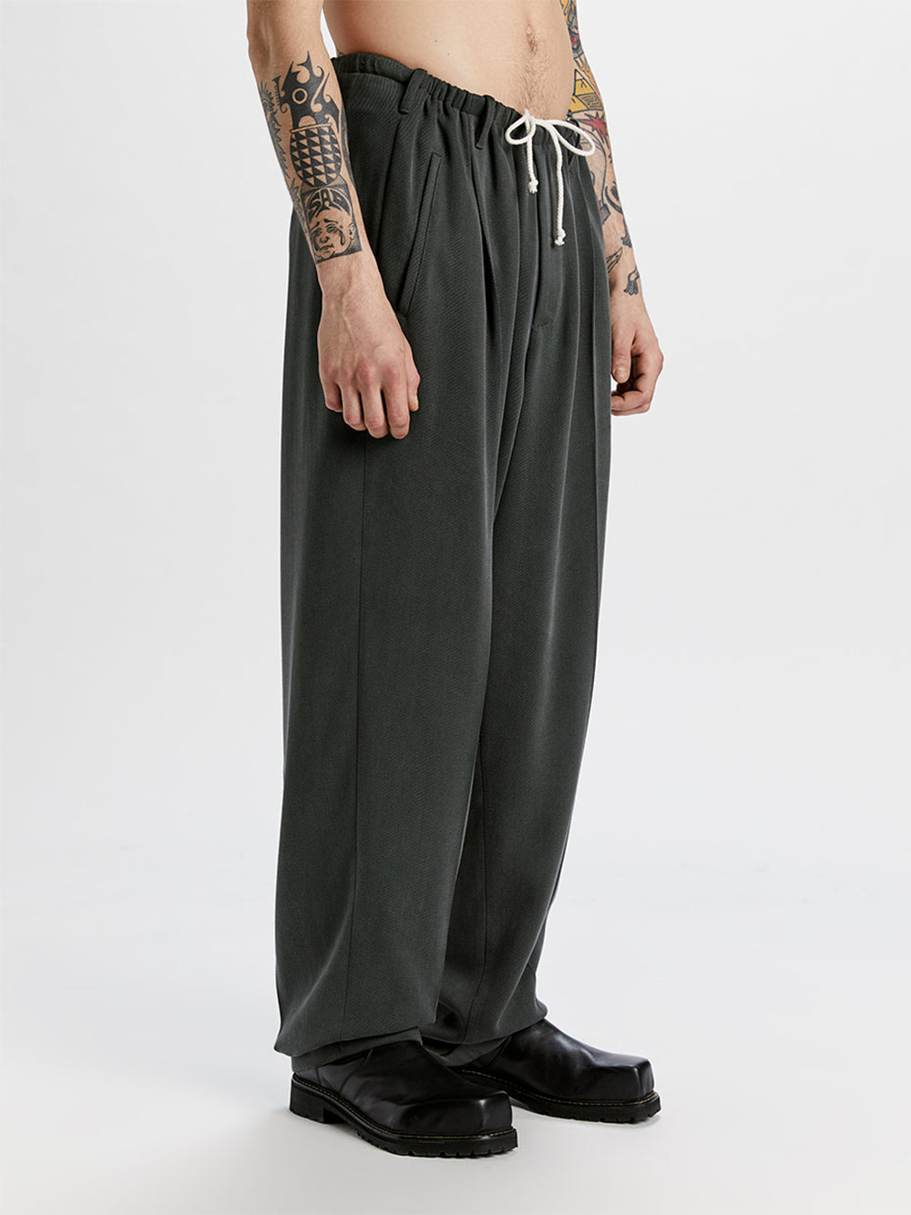 Pantaloni People`s Pants