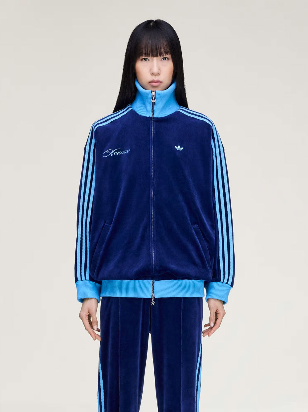 Felpa "AV TT Velvet"