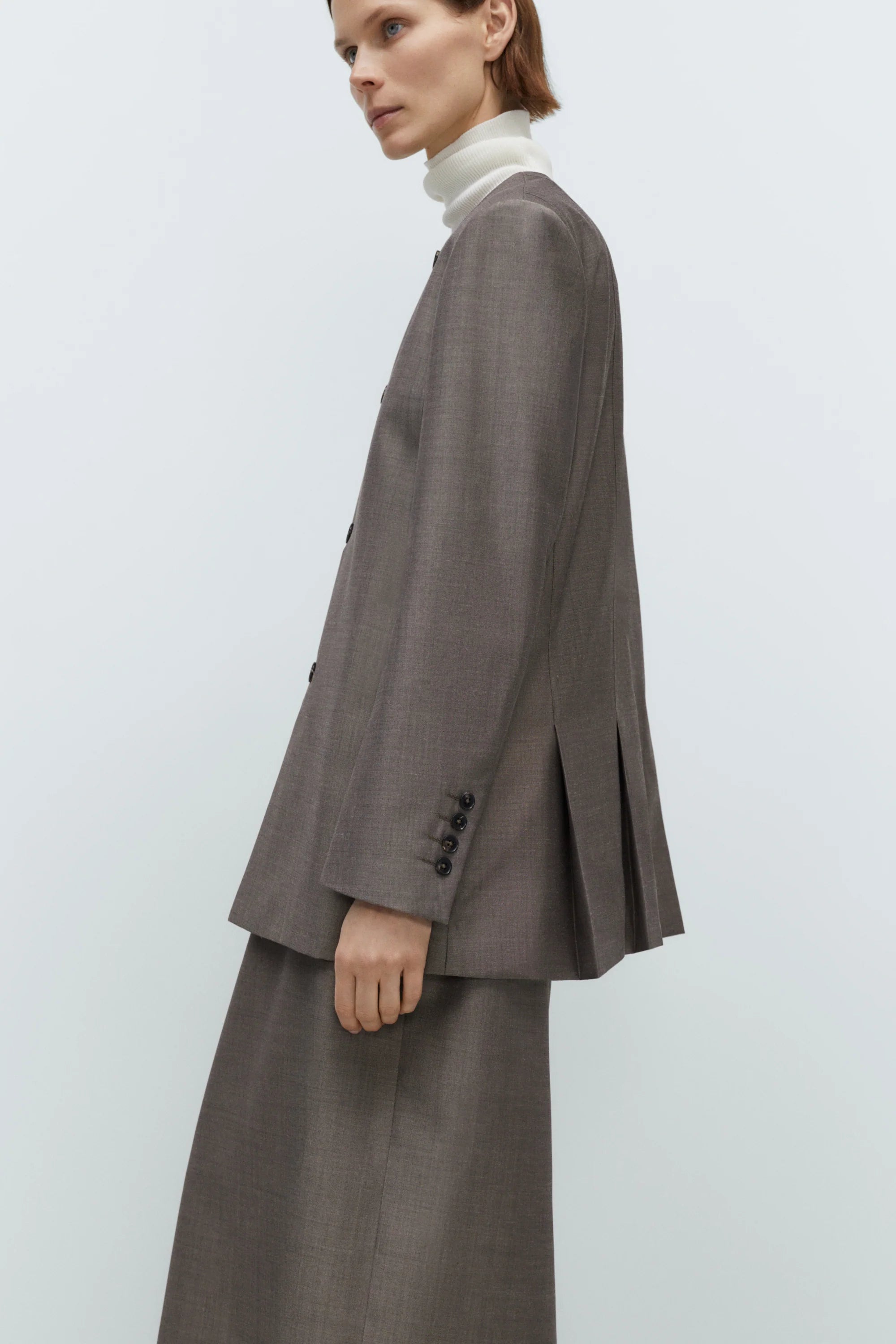 "Round-Neck Mohair" Blazer