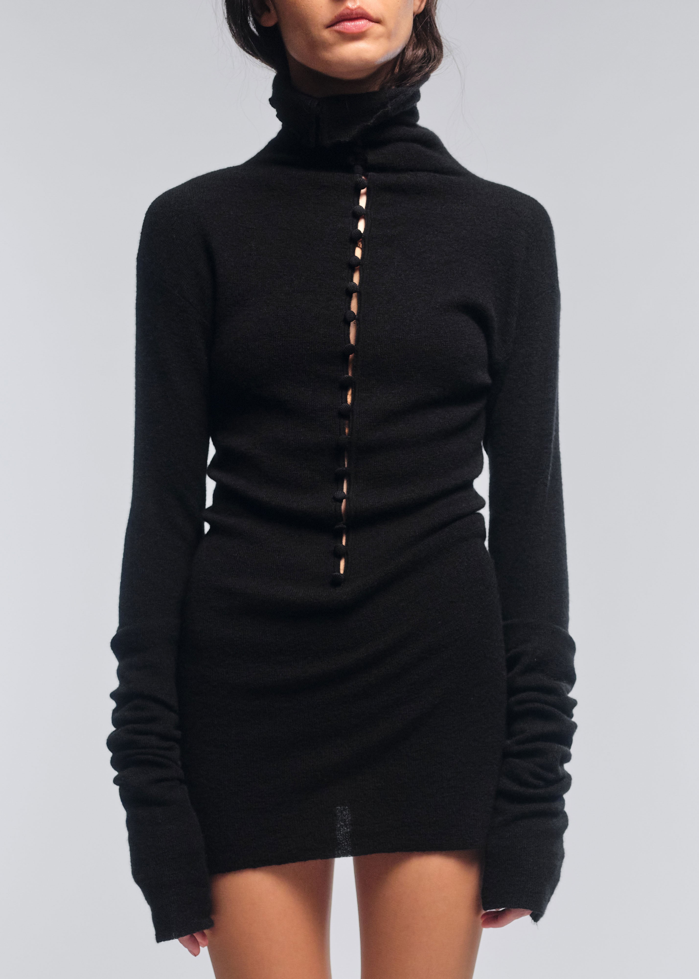 Vestito A Collo Alto "The Not So Sartre"