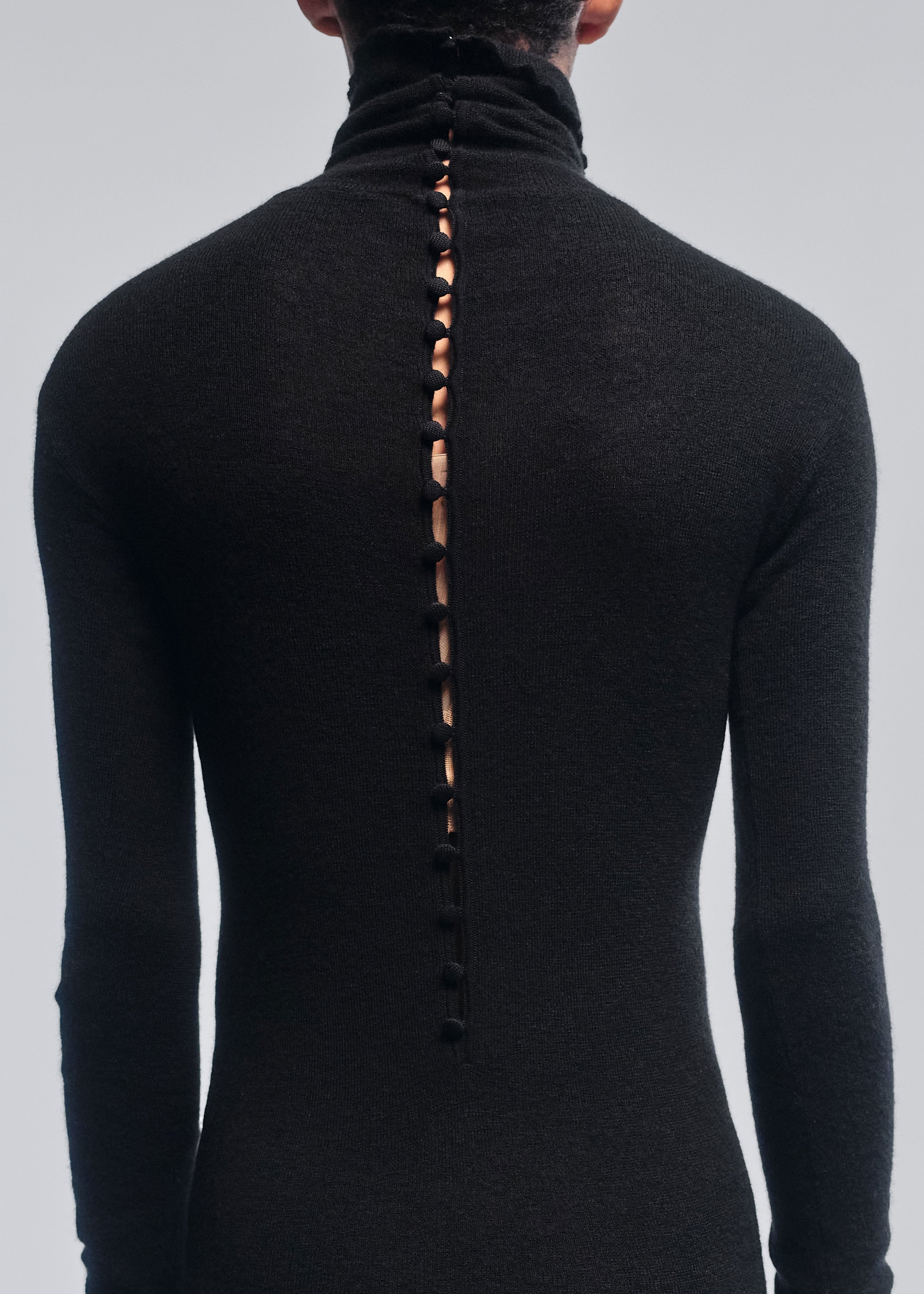 Vestito A Collo Alto "The Not So Sartre"