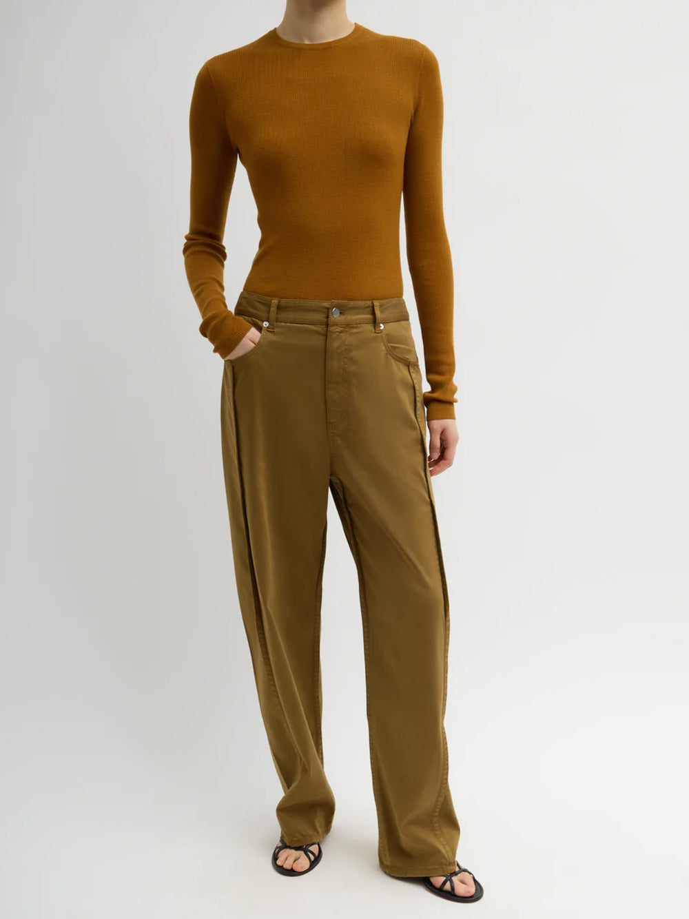 Pantaloni "Garment Dyed Stretch Twill Tuck"