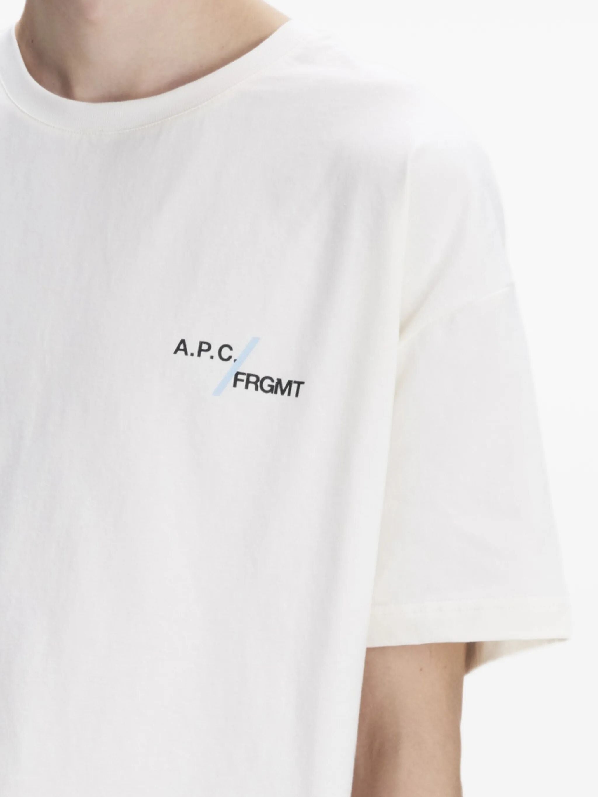 A.P.C X FRGMT. T-Shirt "Renoncement"