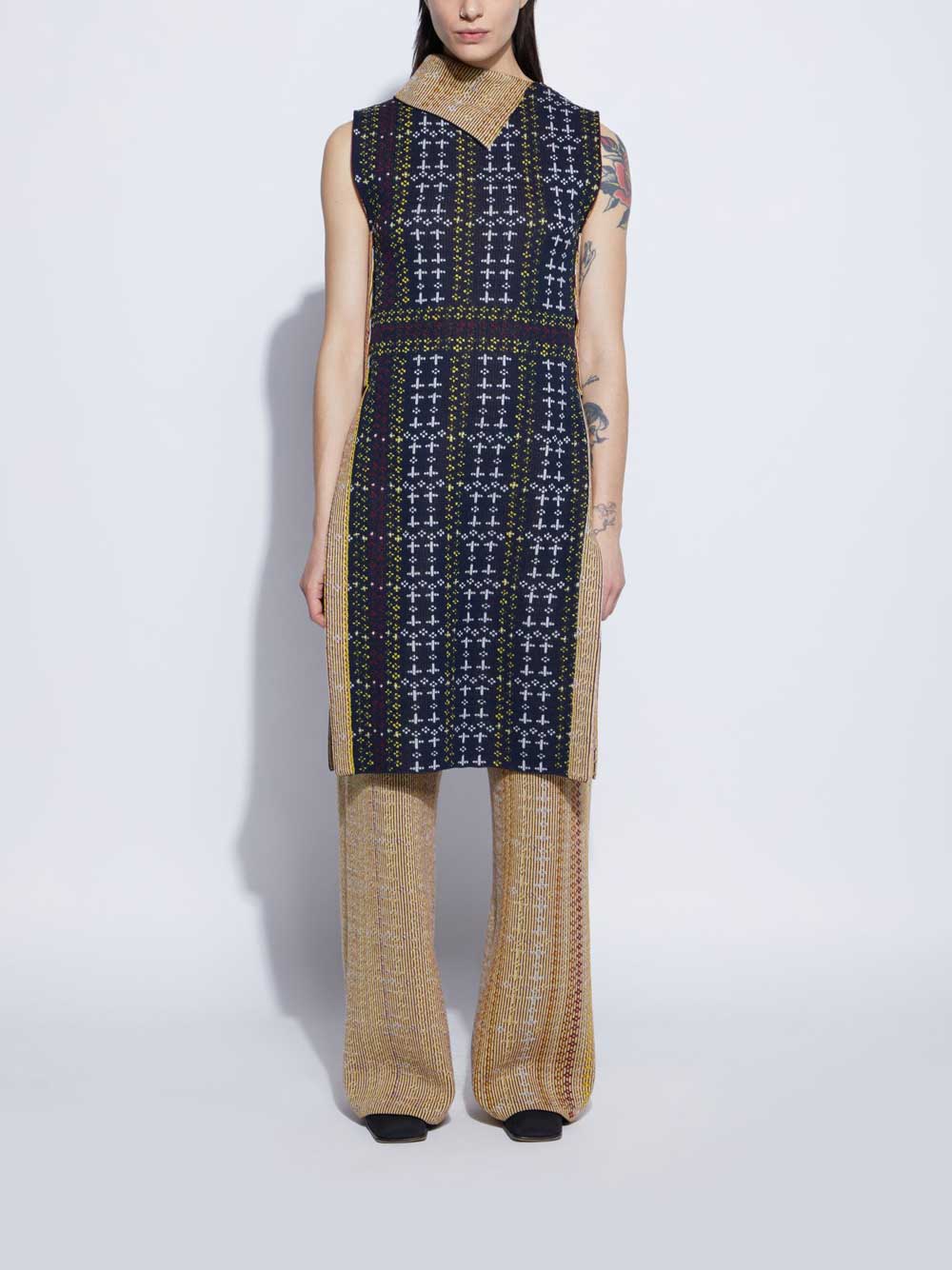 Reversible sleeveless dress in jacquard piquet